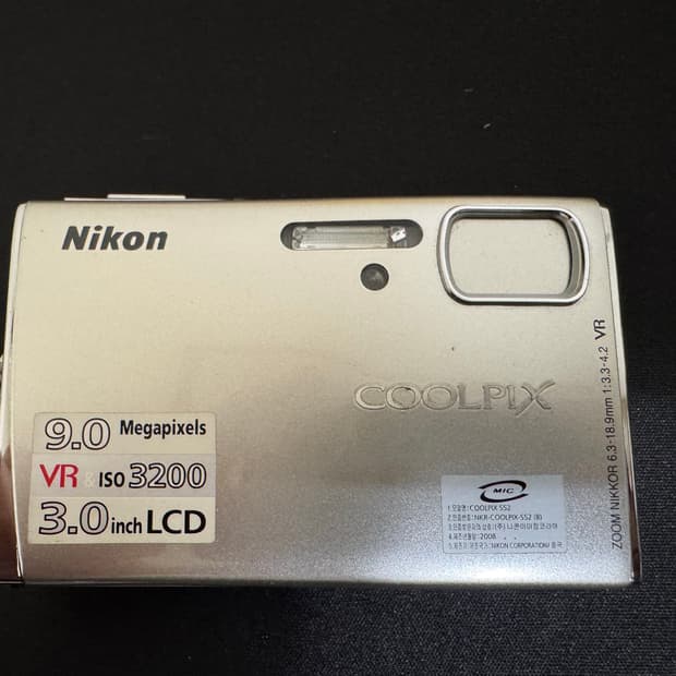 [민트급] 니콘 쿨픽스 S52 실버디카