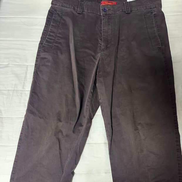 Prada luna rossa pants 35