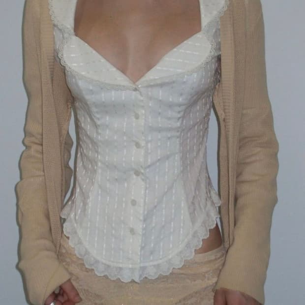 스컬프터 클로버 리프 넥 블라우스 L