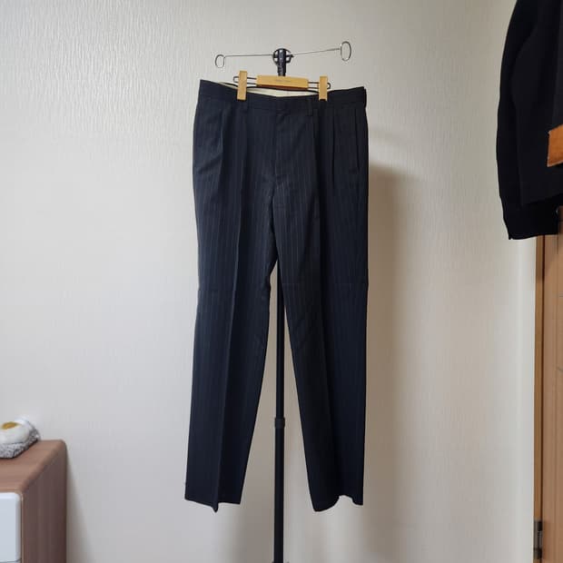 닥스 스트라이프 슬랙스 30-31 made in japan