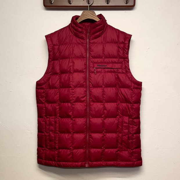 마모트 700필 덕 다운 패딩 베스트  