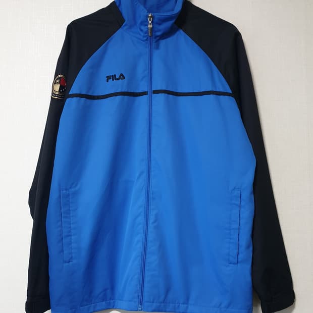 휠라 FILA 바람막이 자켓 95사이즈