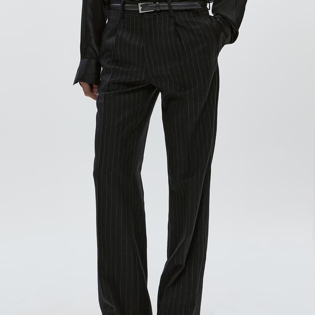 세비지 스트레이트핏 스트라이프 트라우저 블랙 라지사이즈