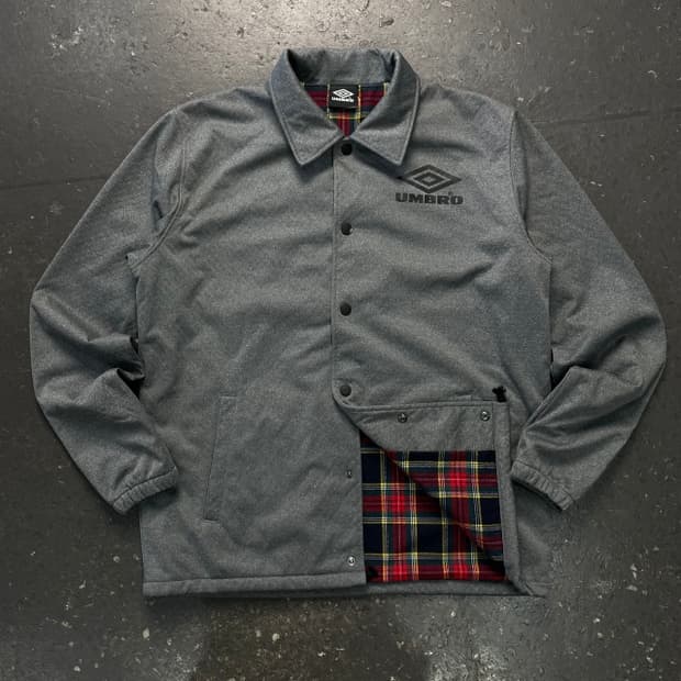 100 엄브로 코치자켓