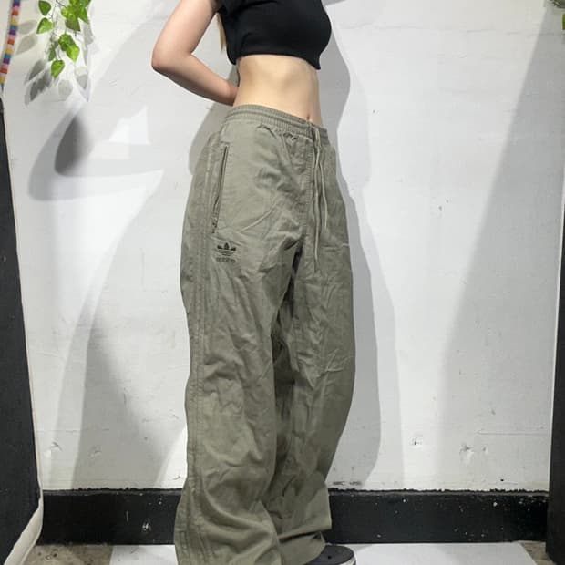 90s 아디다스 와이드 카키 로고 팬츠 110