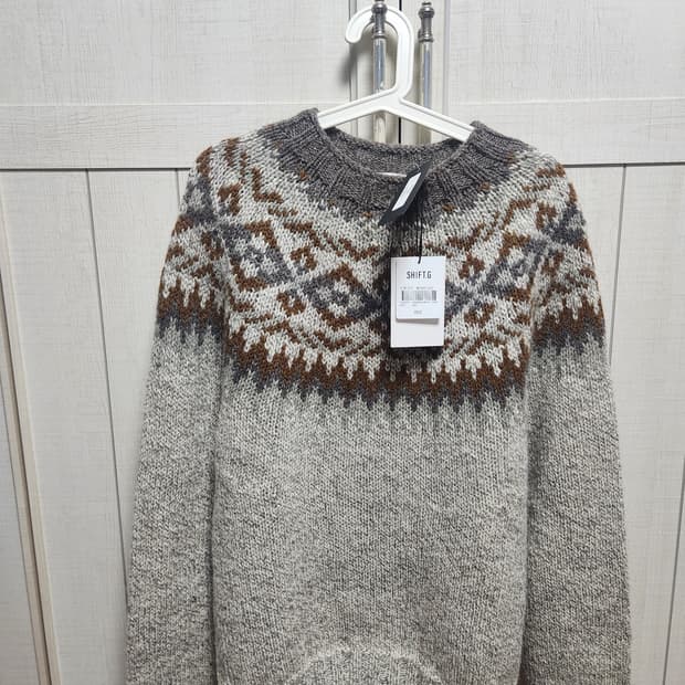 할리오브스코틀랜드 페어아일 요크 스웨터 M사이즈(새상품)