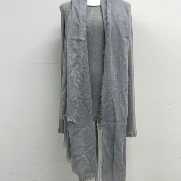 그레이 머플러 목도리 숄