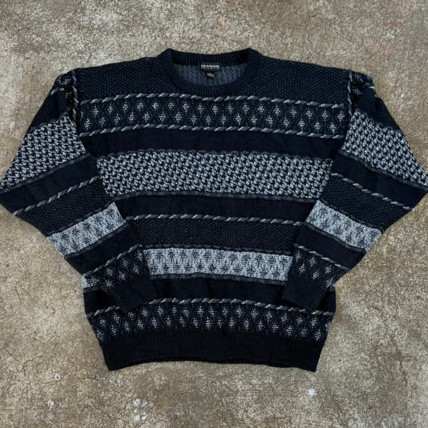 Revu Reunion 블랙 스웨터