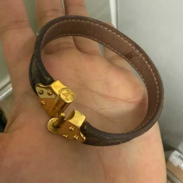 루이비통팔찌