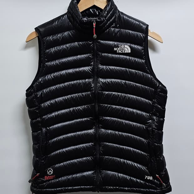 노스페이스 700 써밋 패딩 조끼 블랙 90