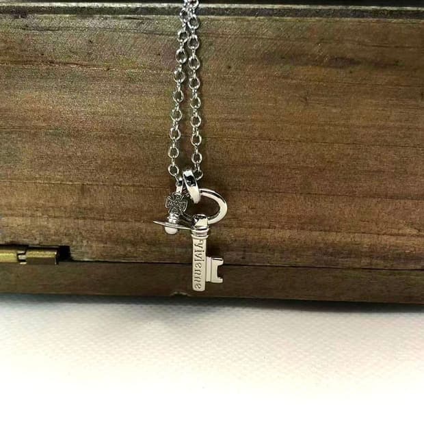 비비안웨스트우드 아카이브 열쇠 orb 팬던트 목걸이