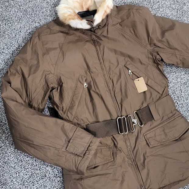 프라다(PRADA) 여성용 패딩 코트