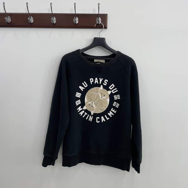 U 메종키츠네 블랙 폭스 자수 맨투맨