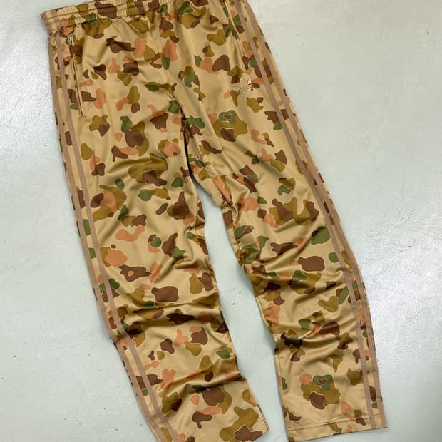 아디다스 3 스트라이프 파이어버드 카모 트랙 팬츠