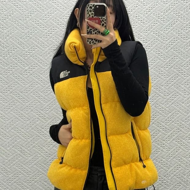 노스페이스 700 레트로 머스타드 거위털 패딩 조끼 90 C08502