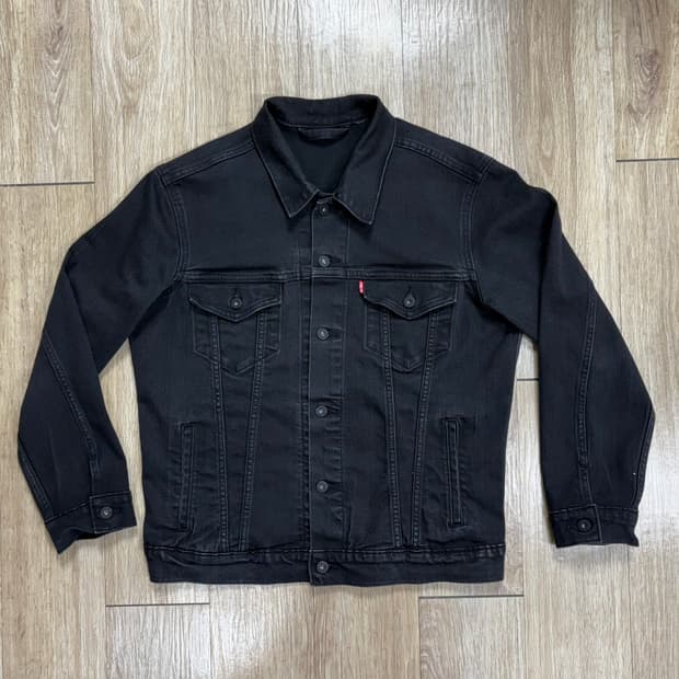 리바이스 / 블랙 데님자켓 / M사이즈 (95~100)