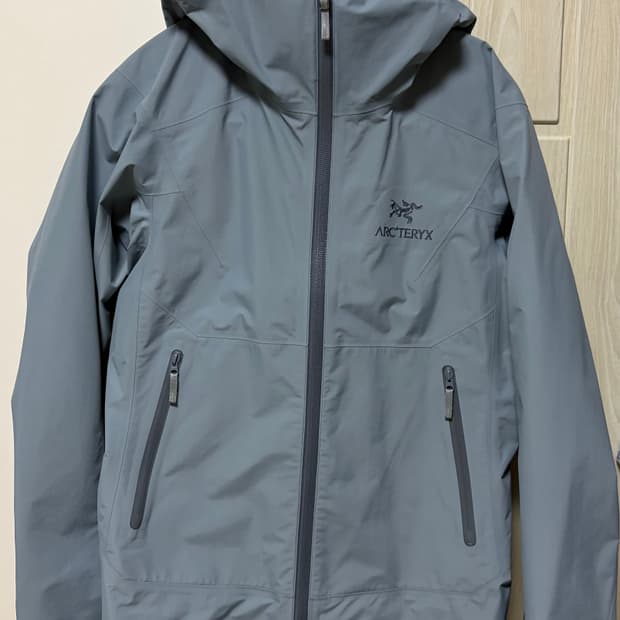 아크테릭스 여성 제타SL 자켓