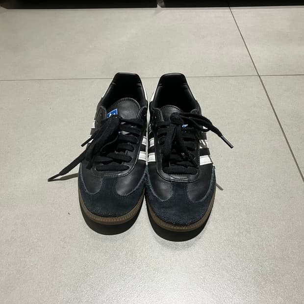제니 아디다스 가젤 230