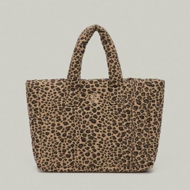 시엔느 호피 패딩백