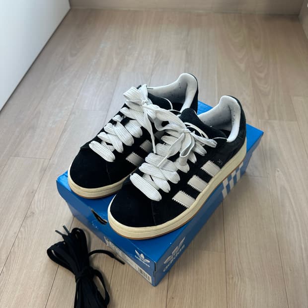 아디다스 캠퍼스 240