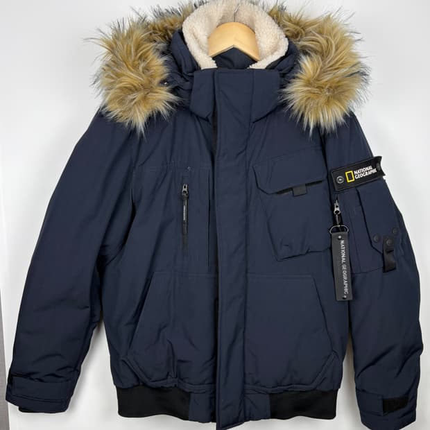 내셔널지오그래픽 타루가 퍼 트리밍 후디 다운 점퍼