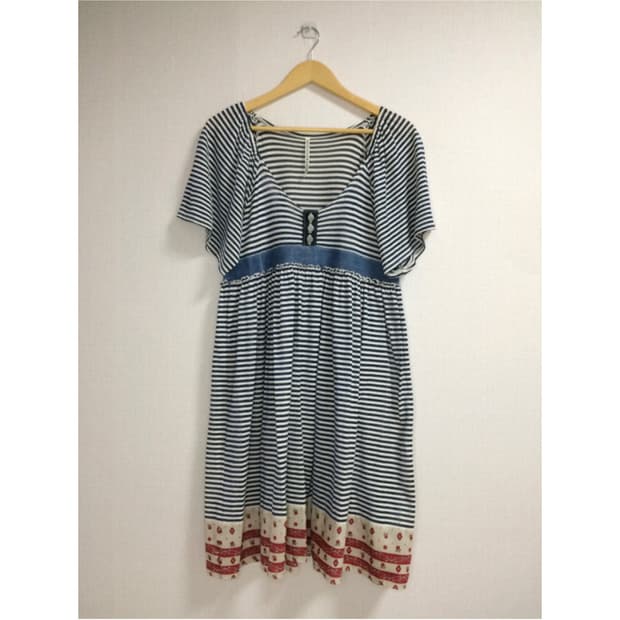 스나오 쿠와하라 블루 펄 스트라이프 원피스