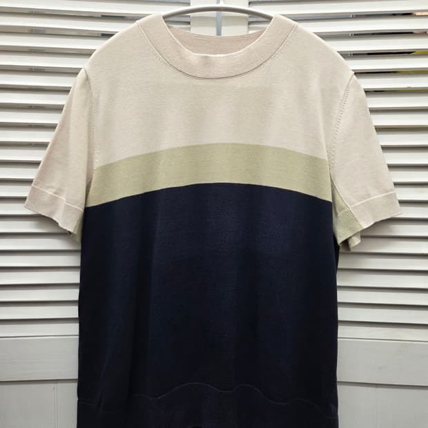 코스 니트 티셔츠