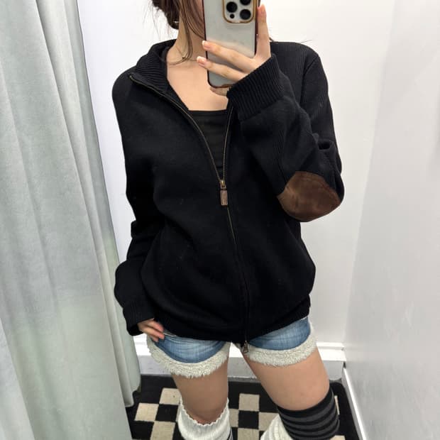 폴로 블랙 투웨이 암패치 램스울 니트집업