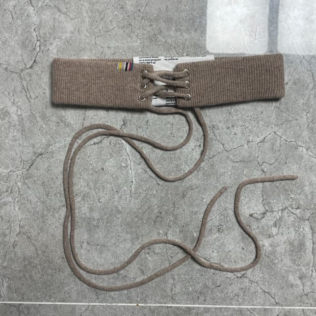 Extreme cashmere 레이스업 밴드