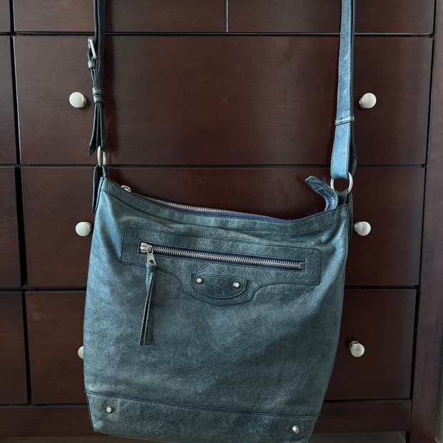 발렌시아가 가방 모터백 자이언트 숄더백 호보 크로스백(정품)