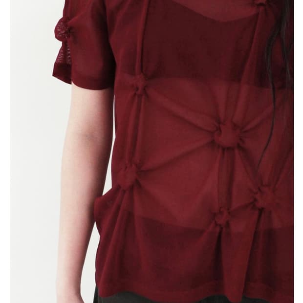 카셀 MESH DOT SHIRRED T-SHIRT, RED