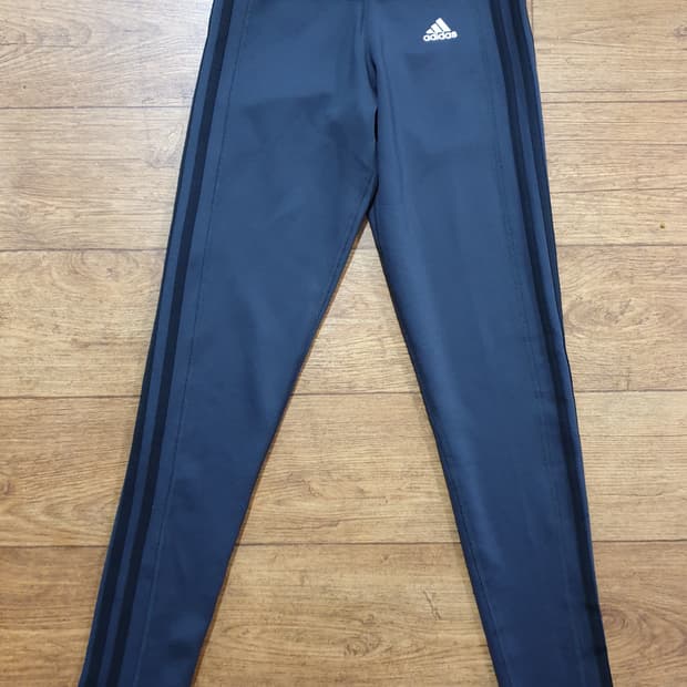 아디다스 레깅스