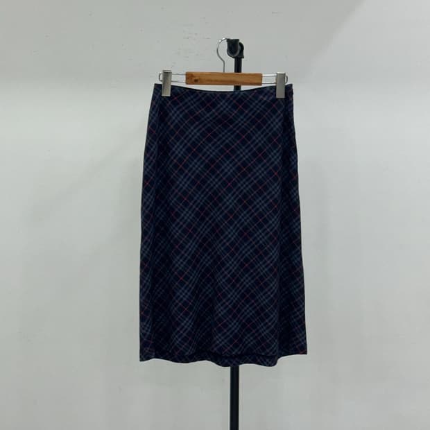 버버리 체크 스커트