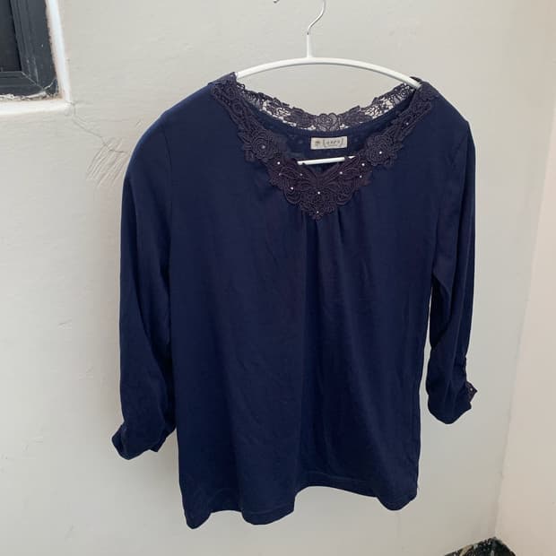 브이넥 레이스 7부 티셔츠 