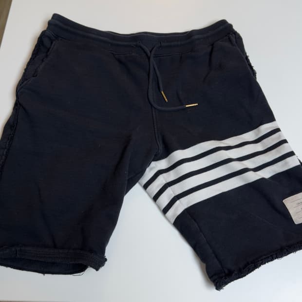 톰블라운 반바지