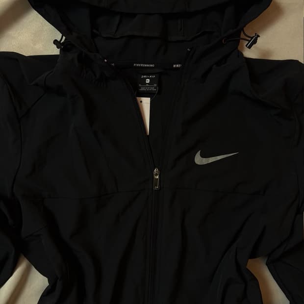 나이키 러닝(NIKE RUNNING) 드라이핏 후드 바람막이