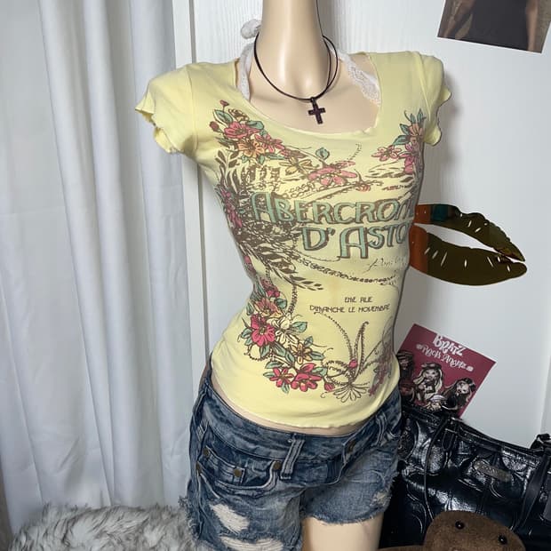 Abercrombie 아베크롬비 y2k 연노랑 반팔티 탑