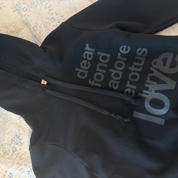 오피쉬 레터링 후드티 블랙 1