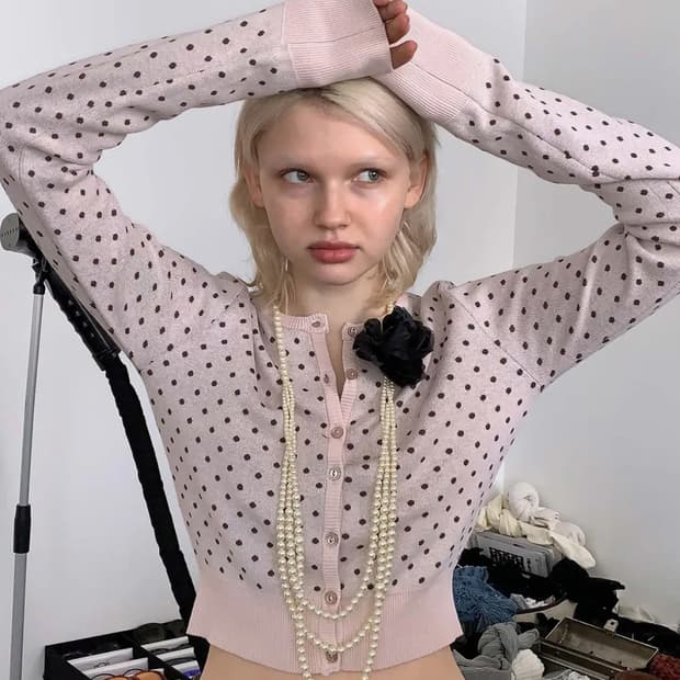 새상품) 스컬프터 Polka Dot Cardigan Baby Pink