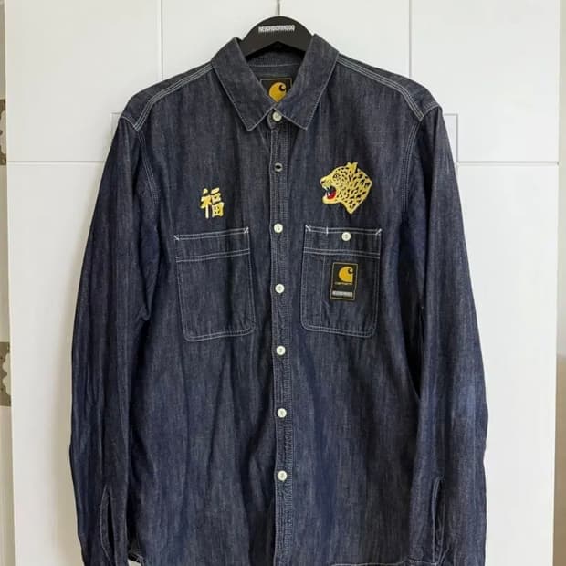 네이버후드 x 칼하트 샴브레이 셔츠