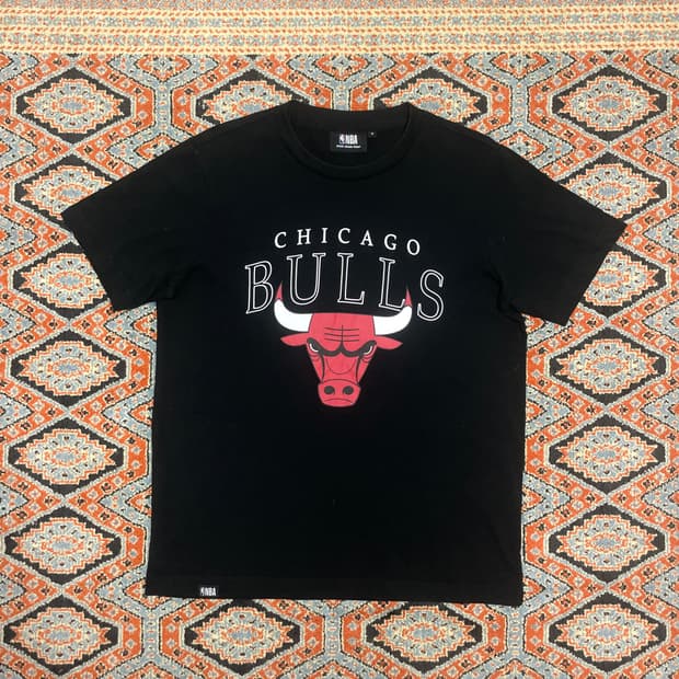 (무배) NBA 시카고불스 빅로고 블랙 반팔티 남성S