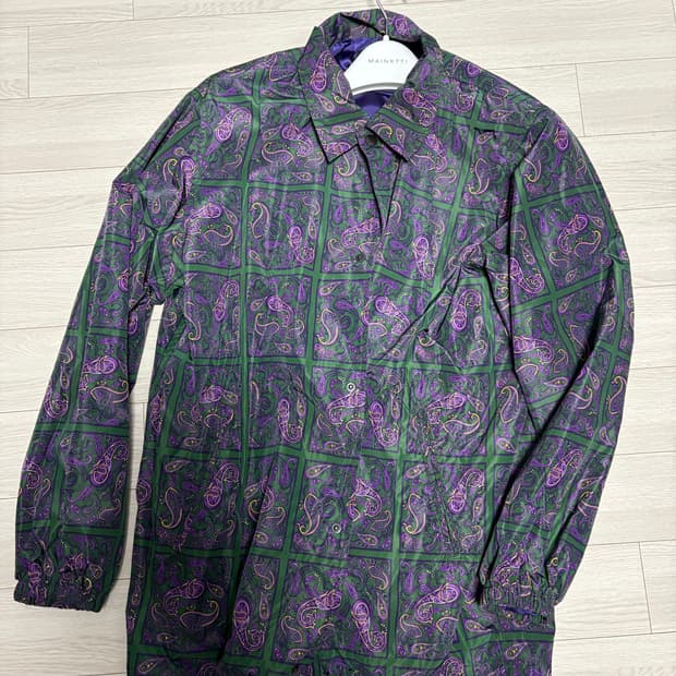 니들스 페이즐리 코치자켓s