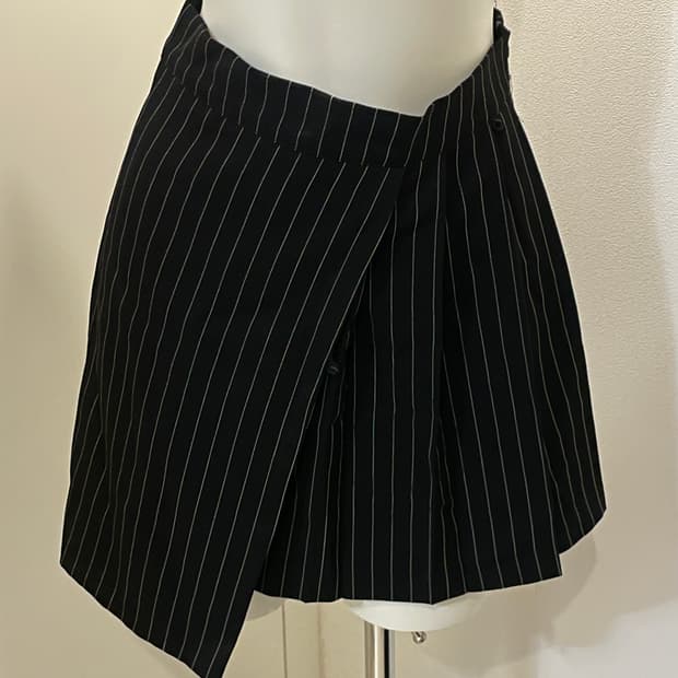 검정색 스트라이프 미니스커트 지뢰계 홍대 eun 하라주쿠 빈티지 갸루