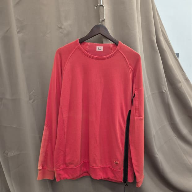 CP컴퍼니 맨투맨 XL