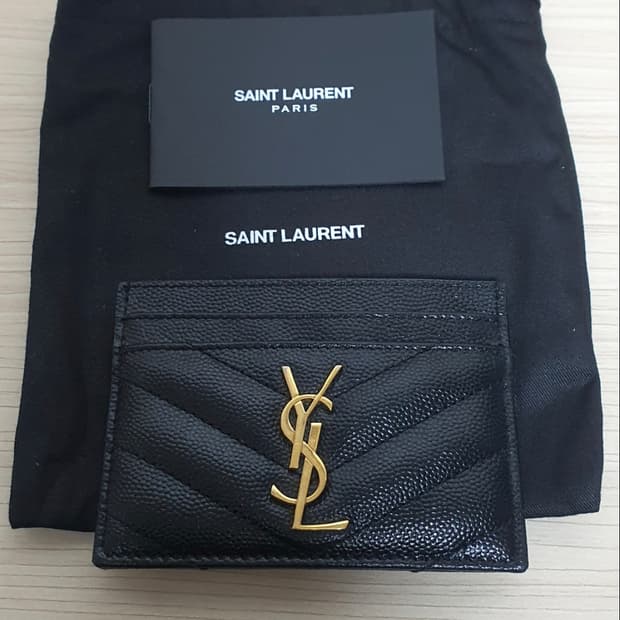 입생로랑 생로랑 카드지갑/지갑 새상품급 정품 금장(감정O)