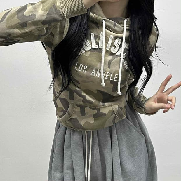 홀리스터 y2k 카모플라쥬 올드스쿨 스웨트셔츠 후드티(XS)