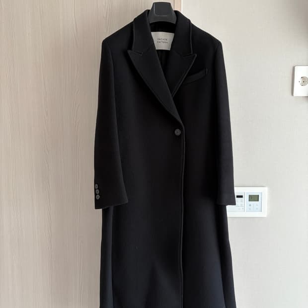 파사드패턴 캐시미어 벨티드 코트 블랙