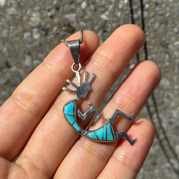 Kokopelli Double Face Turquoise & Opal 9
