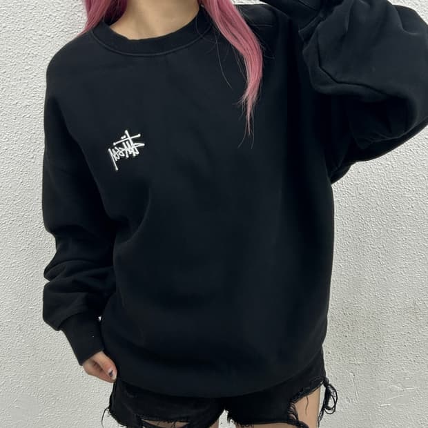 스투시 백 로고 블랙 맨투맨 XL