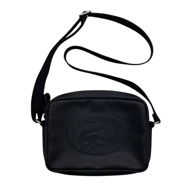 라코스테 pvc 블랙 크로스백